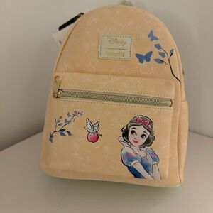Loungefly Disney Princess Snow White Bag and Card Holder NWT